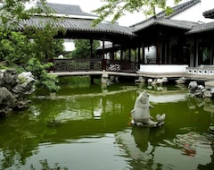 Hotel Lingering Garden (Suzhou, China)