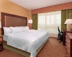 Khách sạn Embassy Suites Omaha- La Vista/ Hotel & Conference Center (La Vista, Hoa Kỳ)