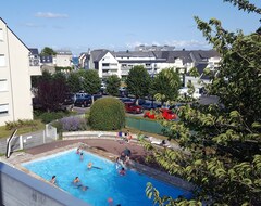 Toàn bộ căn nhà/căn hộ Newly Renovated Apartment With All Mod Cons - Full Center St-cast - Heated Swimming Pool (Saint-Cast-le-Guildo, Pháp)