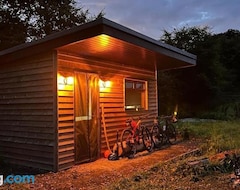 Leirintäalue Craigengillan Mini Lodge (Ayr, Iso-Britannia)