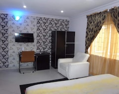 Hotel Quietlane Residence (Lagos, Nigeria)