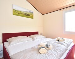 Tüm Ev/Apart Daire 3 Bedroom Accommodation In Gizdavac (Sinj, Hırvatistan)