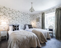 Exclusive Hotel Hire 17 Bedrooms, Close To Town & Beach (Sidmouth, Birleşik Krallık)
