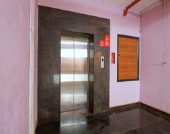 Hotel Capital O 13489 Garuda Comforts (Mangalore, India)