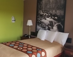 Otel Super 8 By Wyndham Ruther Glen Kings Dominion Area (Ruther Glen, ABD)
