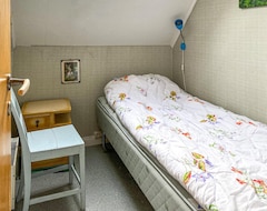 Toàn bộ căn nhà/căn hộ 3 Bedroom Accommodation In Valldal (Norddal, Na Uy)