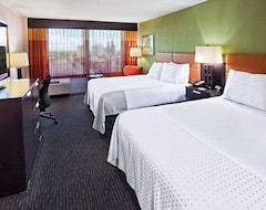 Khách sạn 17 West Hotel (Tulsa, Hoa Kỳ)