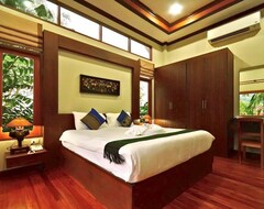 Hotel Chalong Chalet Resort & Longstay (Chalong Bay, Tailandia)