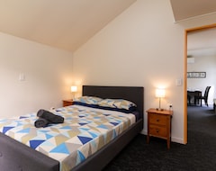 Hotel Haka Lodge Queenstown (Queenstown, Nueva Zelanda)
