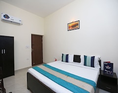 Khách sạn OYO 9600 Country Homestay (Faridabad, Ấn Độ)