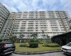 Hotel OYO 93559 Apartemen Gateway Pasteur By Erik (West Bandung, Indonezija)