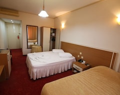 Hotelli Aykut Palace Otel (İskenderun, Turkki)
