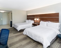 Khách sạn Holiday Inn Express & Suites Dinuba West, An Ihg Hotel (Dinuba, Hoa Kỳ)
