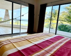 Tüm Ev/Apart Daire Stunning Beachfront Villa With Wifi And Heated Infinity Pool (Telchac Puerto, Meksika)