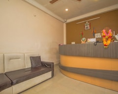 OYO 42066 Hotel Ghakhel (Ravangla, India)
