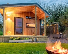 Tüm Ev/Apart Daire Luxury Glamping Cabin With Outdoor Bath On Cornish Flower Farm (Truro, Birleşik Krallık)