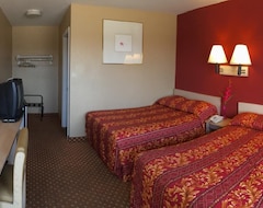 Hotel Hilltop Inn & Suites (Victorville, USA)