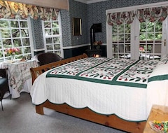 Bed & Breakfast McCaffrey House Bed and Breakfast Inn (Twain Harte, Hoa Kỳ)