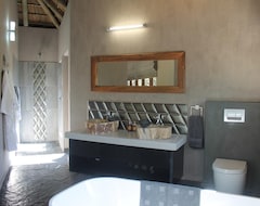Hotel Kusudalweni Safari Lodge & Spa (Hoedspruit, Sudáfrica)