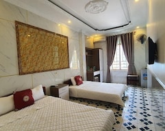 Hotel Huong Giang (Hong Gai, Vietnam)