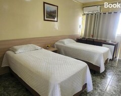 Khách sạn Hotel das Palmeiras (Serra Talhada, Brazil)