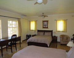 Hotel White House Lodge (White River, South Africa)