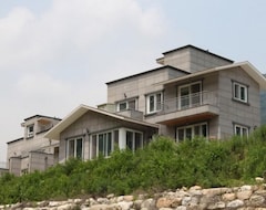 Majatalo Yangyang Mori-ui-eondeok Pension (Yangyang, Etelä-Korea)