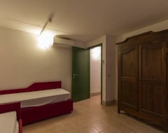 Hotel Croco - Two Bedroom (Montaione, Italia)