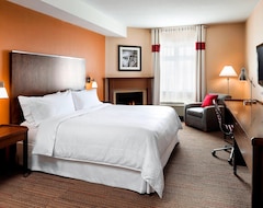 Hotel Four Points by Sheraton Barrie (Barrie, Canada)