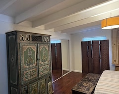 Koko talo/asunto One Bedroom House In Historical Santa Paula. Pet Friendly, Free Wifi (Santa Paula, Amerikan Yhdysvallat)