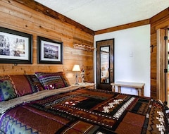 Hotel Lodge Style Condo, Great For Couples Ski-in/out W Outdoor Heated Pool, Hot Tubs (Breckenridge, USA)
