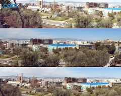 Khách sạn Thissio View Design Apartment (Athens, Hy Lạp)