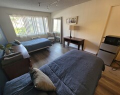 Khách sạn (a01) Affordable Double Bed (Beverly Hills, Hoa Kỳ)