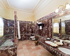 Hotel Chunda Palace (Udaipur, India)