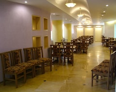City Park Hotel (Solapur, India)