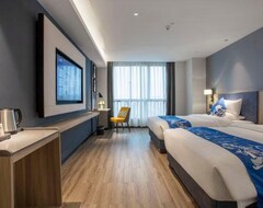 Yeste Hotel (qinzhou Renmin Road Dahuayuan) (Qinzhou, Çin)