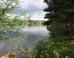 Bed & Breakfast Gite du Lac Docteur (Canton Tremblay, Canadá)