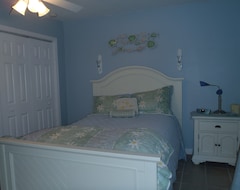 Hotel W631 Blair 4 Bedrooms 3 Bathrooms Home (Westerly, USA)