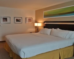 Holiday Inn Express And Suites Montgomery, An Ihg Hotel (Montgomery, Sjedinjene Američke Države)