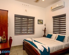 Resort The Vogue - Luxury Private Pool Villa , Athirappilly (Athirappally, Indien)