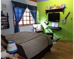 Toàn bộ căn nhà/căn hộ 2 Double Rooms Muxbal Cabin (Villa Nueva, Guatemala)