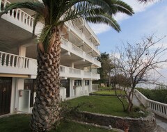 Khách sạn Αpollon Apartments (Akrogiali, Hy Lạp)