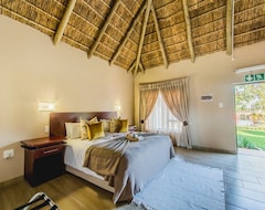 Hotel Ritsako Game Lodge (Hammanskraal, South Africa)