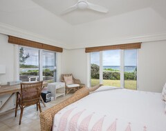 Koko talo/asunto Stunning Private Beachfront Estate On Pink-sand Cotton Bay Beach (Rock Sound, Bahamas)