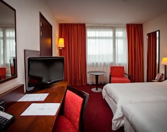 Hotel Golden Tulip Warsaw Centre (Varsovia, Polonia)