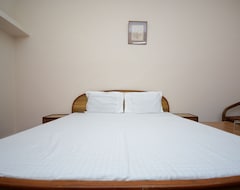 Khách sạn Oyo 37159 Hotel Tanveer (Zirakpur, Ấn Độ)