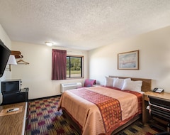 Hotel Americas Best Value Inn & Suites Harrisonville (Harrisonville, USA)