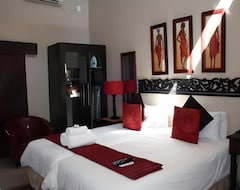 Bed & Breakfast African Tribes Guest Lodge (Kempton Park, Nam Phi)
