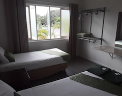 Khách sạn Accommodation On Sheridan (Cairns, Úc)