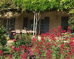 Toàn bộ căn nhà/căn hộ Villa, Beautiful View With Heated Infinity Pool Between Nimes, Avignon (Connaux, Pháp)